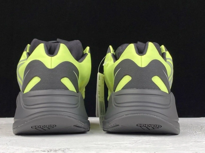 Yeezy Adidas MNVN FY3727 700 Boost Phosphor 0920